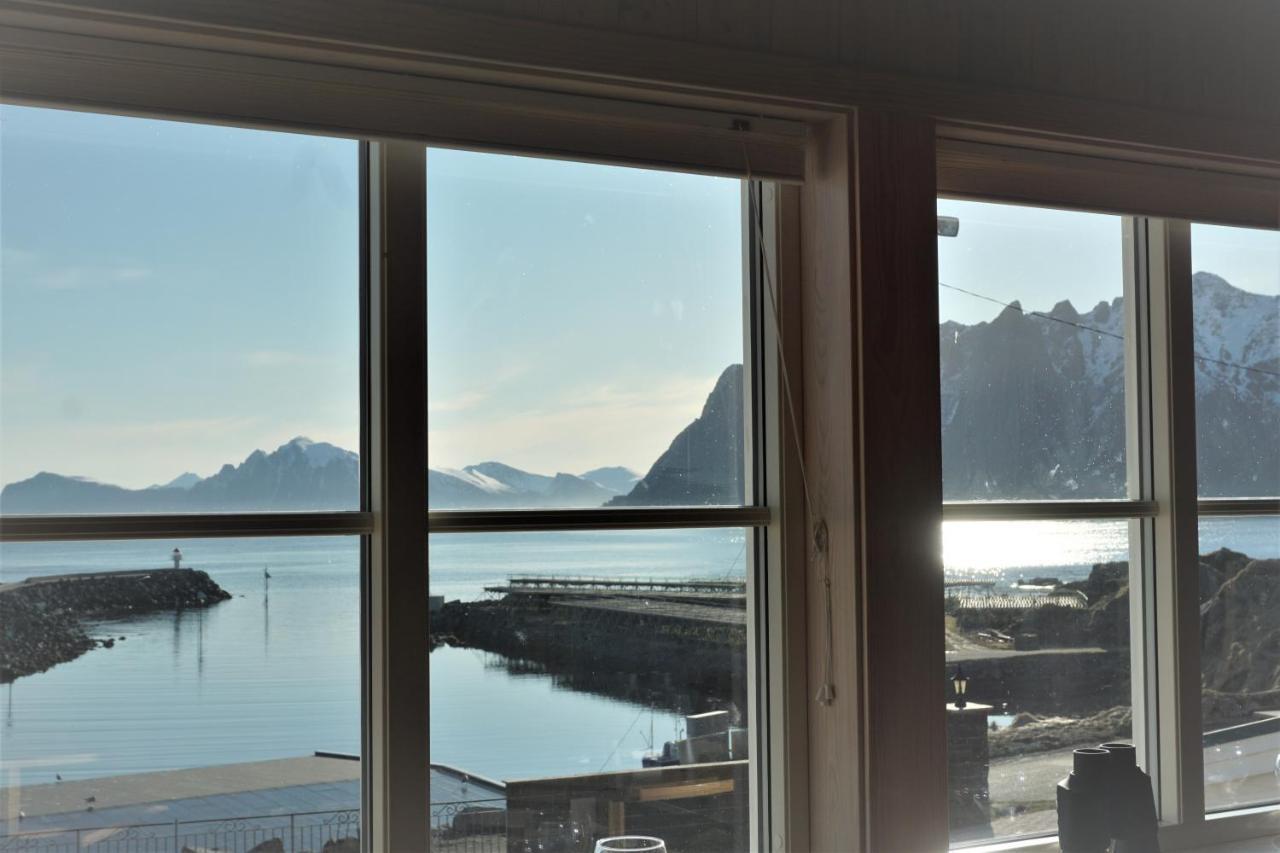 Frugga Feriehus Og Leilighet Straumsjoen Exterior foto
